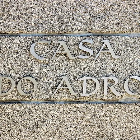 Casa Do Adro De Parada
