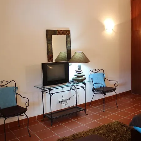 Casa Do Adro De Parada 3* Parada de Pinhão