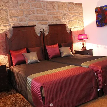 Casa Do Adro De Parada