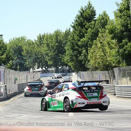 Casa Do Adro De Parada