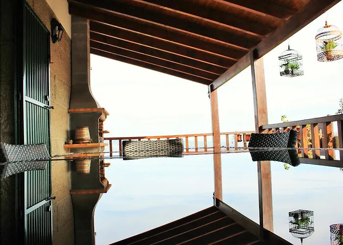 ゲストハウス Casa Do Adro De Parada 3*