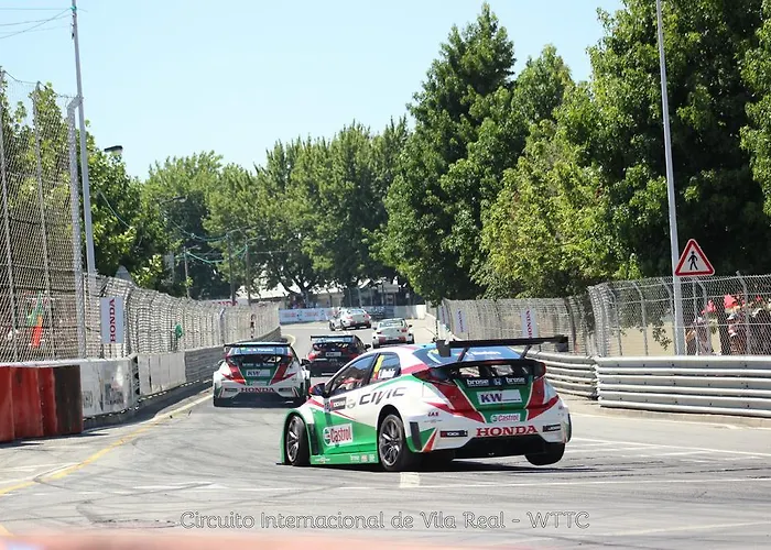 Casa Do Adro De Parada