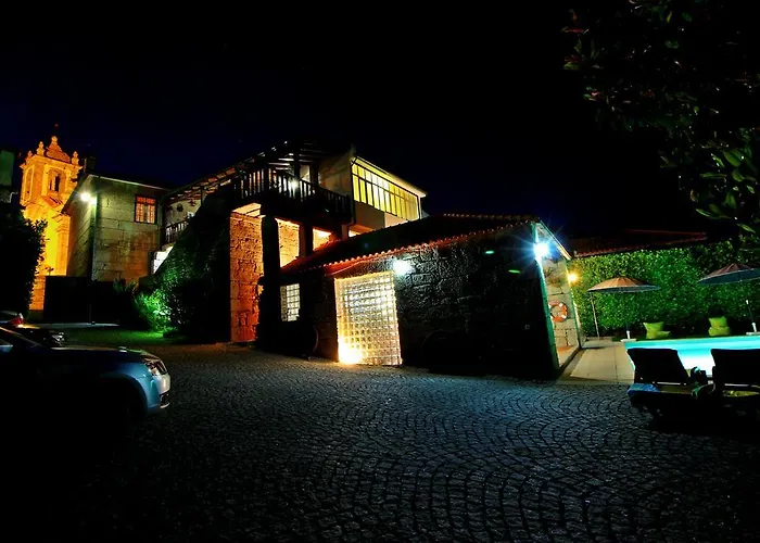 ゲストハウス Casa Do Adro De Parada 3*